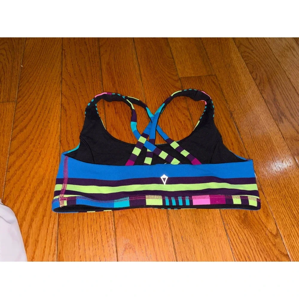 Nike Dri-FIT White Shorts and Ivivva Striped Crisscross Sports Bra Set Kids M